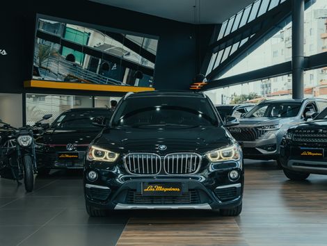 BMW X1 SDRIVE 20i X-Line 2.0 TB Active Flex
