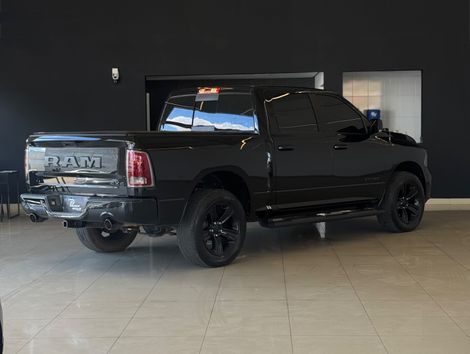 RAM CLASSIC LARAMIE 5.7 CD V8 4X4 Aut.