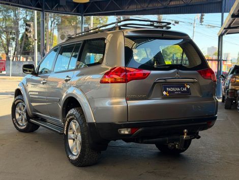 Mitsubishi Pajero DAKAR HPE 3.2 4x4 T.I Dies 5p Aut