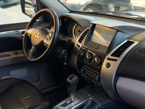 Mitsubishi Pajero DAKAR HPE 3.2 4x4 T.I Dies 5p Aut