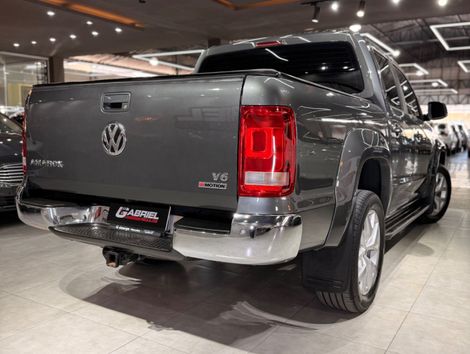 VolksWagen AMAROK Highline CD 3.0 4x4 TB Dies. Aut.