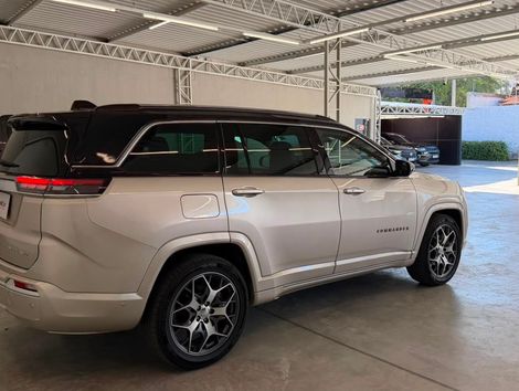 Jeep Commander Overland T270 1.3 TB Flex Aut.