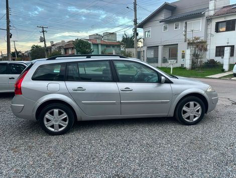 Renault Megane G. Tour EXTREME Hi-Flex 1.6 Mec.