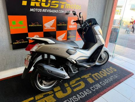 YAMAHA NMAX 160