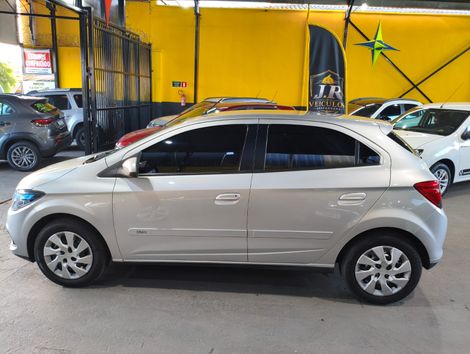 Chevrolet ONIX HATCH LT 1.4 8V FlexPower 5p Mec.