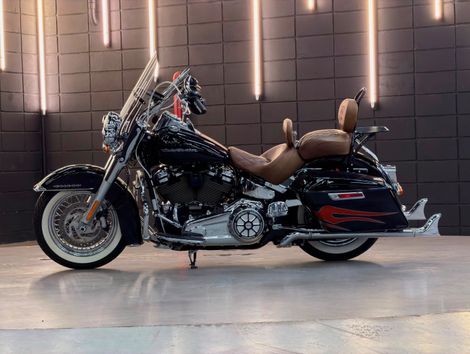 Harley SOFTAIL DELUXE FLDE