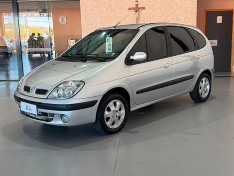 Renault Scénic Privilège Hi-Flex 1.6 16V