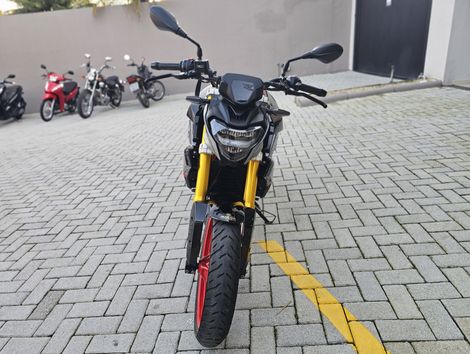 BMW G 310 R