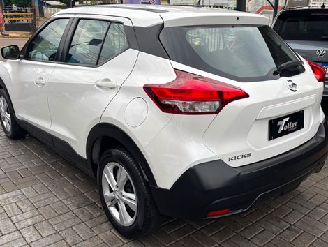 Nissan KICKS Active S 1.6 16V Flex Aut.