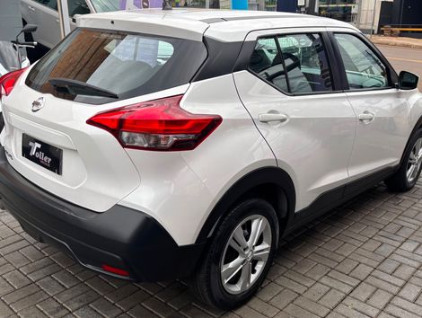 Nissan KICKS Active S 1.6 16V Flex Aut.
