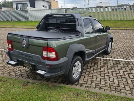 Fiat Strada Adv.1.8 16V Dualogic Flex CD