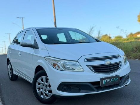 Chevrolet ONIX HATCH LT 1.0 8V FlexPower 5p Mec.