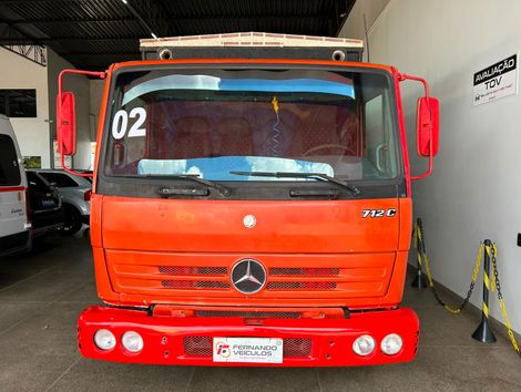 MERCEDES-BENZ 712 2p (diesel)