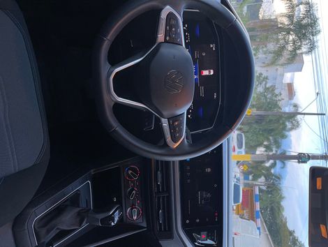 VolksWagen Nivus Highline 1.0 200 TSI Flex Aut.
