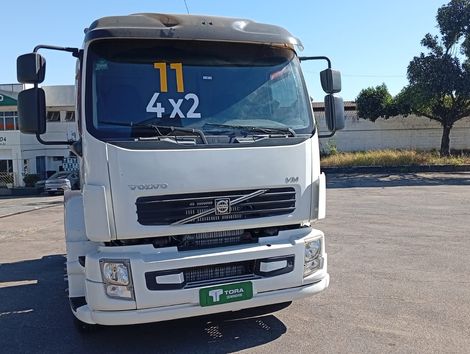 VOLVO VM 310 4x2 2p (diesel)