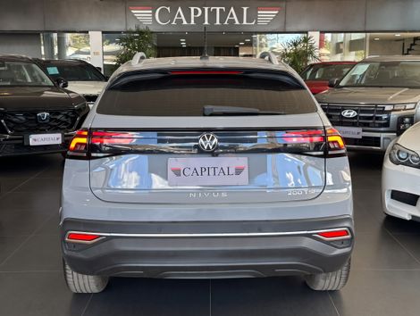 VolksWagen Nivus Highline 1.0 200 TSI Flex Aut.