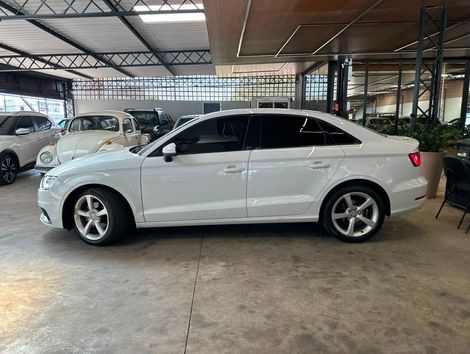 Audi A3 Sedan 1.4/ Attra. 16V TB FSI S-tronic