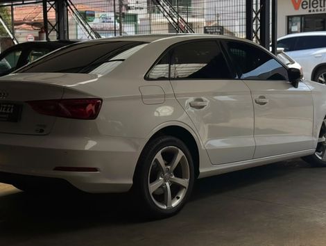 Audi A3 Sedan 1.4/ Attra. 16V TB FSI S-tronic