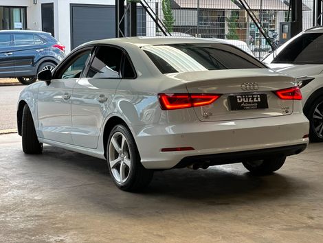 Audi A3 Sedan 1.4/ Attra. 16V TB FSI S-tronic