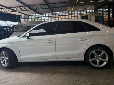 Audi A3 Sedan 1.4/ Attra. 16V TB FSI S-tronic