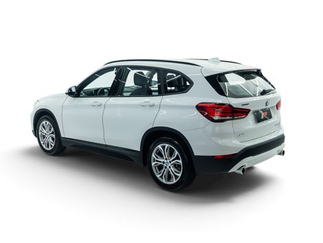 BMW X1 SDRIVE 20i X-Line 2.0 TB Active Flex