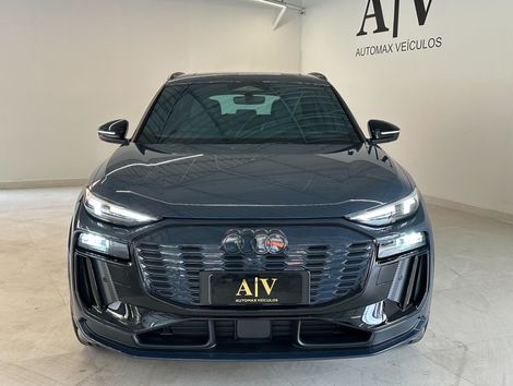 Audi Q6 E-TRON Quattro Perf. Black (Elétrico)