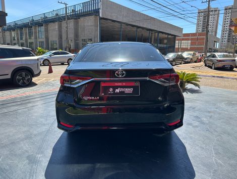 Toyota Corolla GLi 2.0 16V Flex Aut.