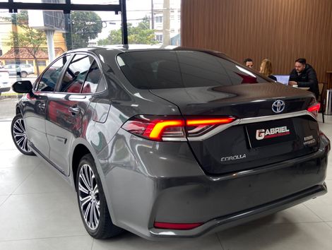 Toyota Corolla Altis Prem. 1.8 Aut. (Híbrido)
