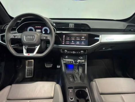 Audi Q3 Perf. Black.Plus 2.0 TFSI Tip. Quat.