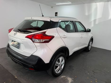 Nissan KICKS S 1.6 16V FlexStar 5p Mec.