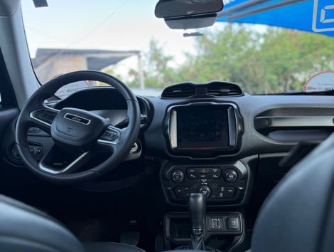 Jeep Renegade Long. T270 1.3 TB 4x2 Flex Aut.