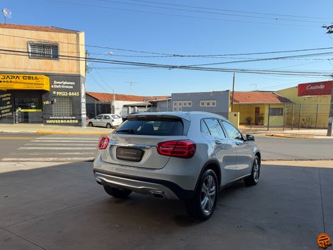 Mercedes GLA 200 Style 1.6 TB 16V/Flex Aut.