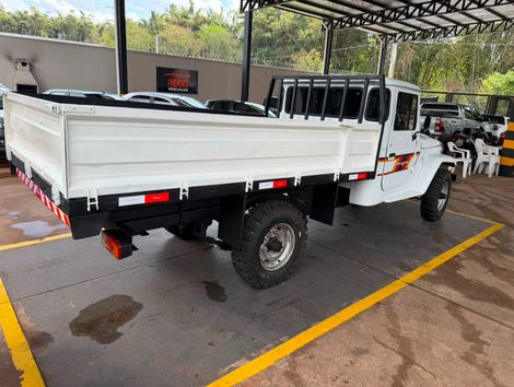 Toyota Band.Picape Chassi Curto Diesel