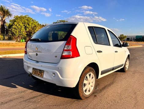 Renault SANDERO Expression Hi-Flex 1.6 8V 5p