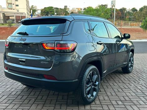 Jeep COMPASS Lon Nig. Eagle 1.3 4x2 Flex Aut.