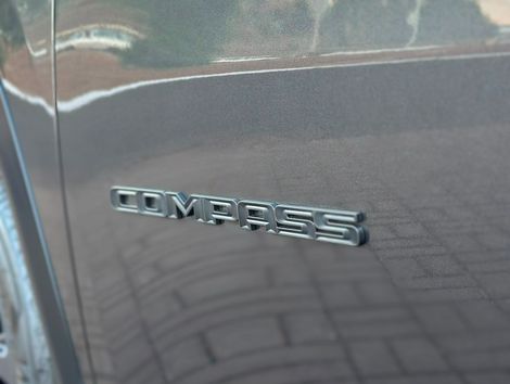 Jeep COMPASS Lon Nig. Eagle 1.3 4x2 Flex Aut.