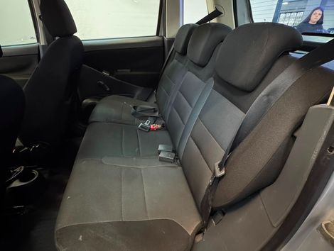 Fiat Idea ATTRACTIVE 1.4 Fire Flex 8V 5p