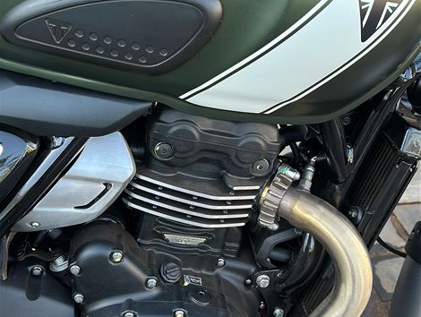 TRIUMPH SCRAMBLER 400 X