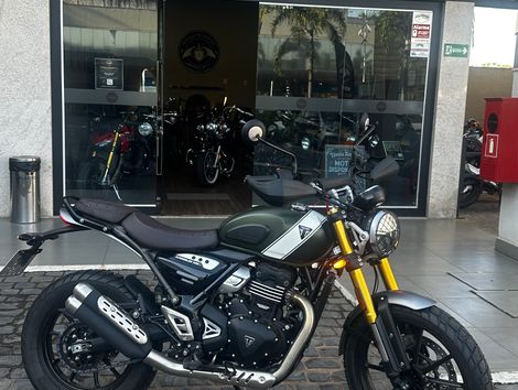 TRIUMPH SCRAMBLER 400 X