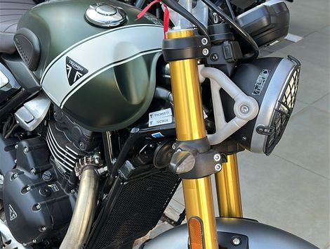 TRIUMPH SCRAMBLER 400 X