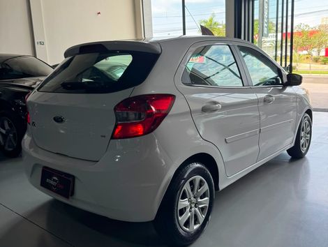 Ford Ka 1.5 SE/SE PLUS 16V Flex 5p