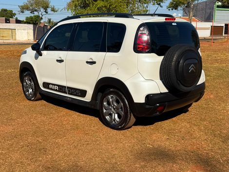 Citroën AIRCROSS Feel 1.6 Flex 16V 5p Mec.
