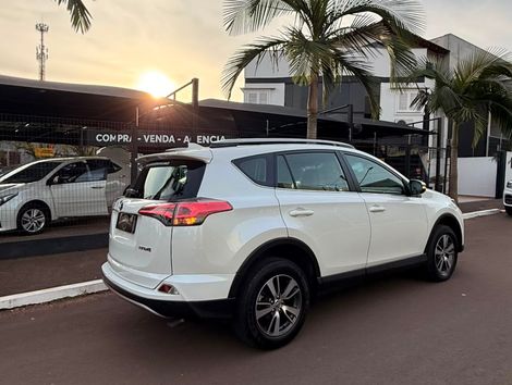 Toyota RAV4 2.0 4x2 16V Aut.