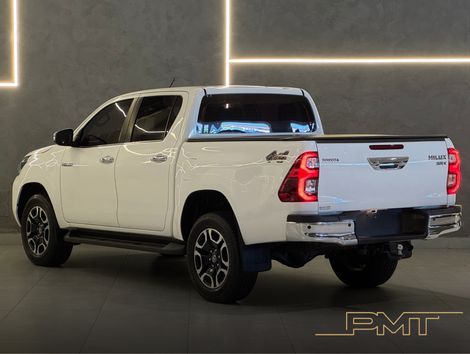 Toyota Hilux CD SRX 4x4 2.8 TDI 16V Diesel Aut.