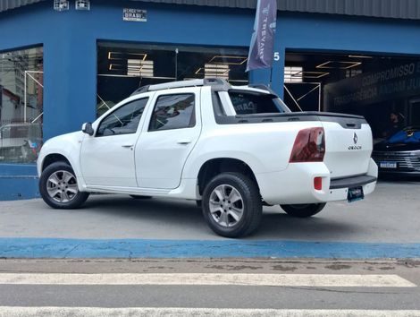 Renault DUSTER OROCH Dyna. 2.0 Flex 16V Aut.