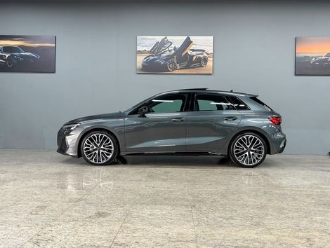 Audi A3 Sportb. Performance Black 2.0 S-tron.