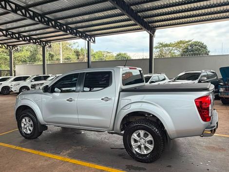 Nissan Frontier SE CD 4x4 2.3 Bi-TB Diesel Aut.