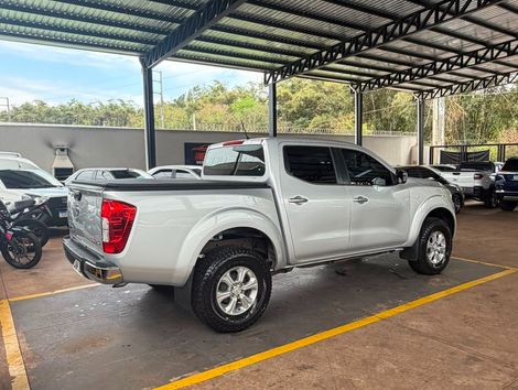 Nissan Frontier SE CD 4x4 2.3 Bi-TB Diesel Aut.