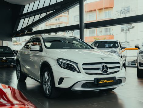 Mercedes GLA 200 Advance 1.6/1.6 TB 16V Flex Aut.