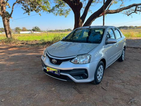 Toyota ETIOS X Sedan 1.5 Flex 16V 4p Mec.